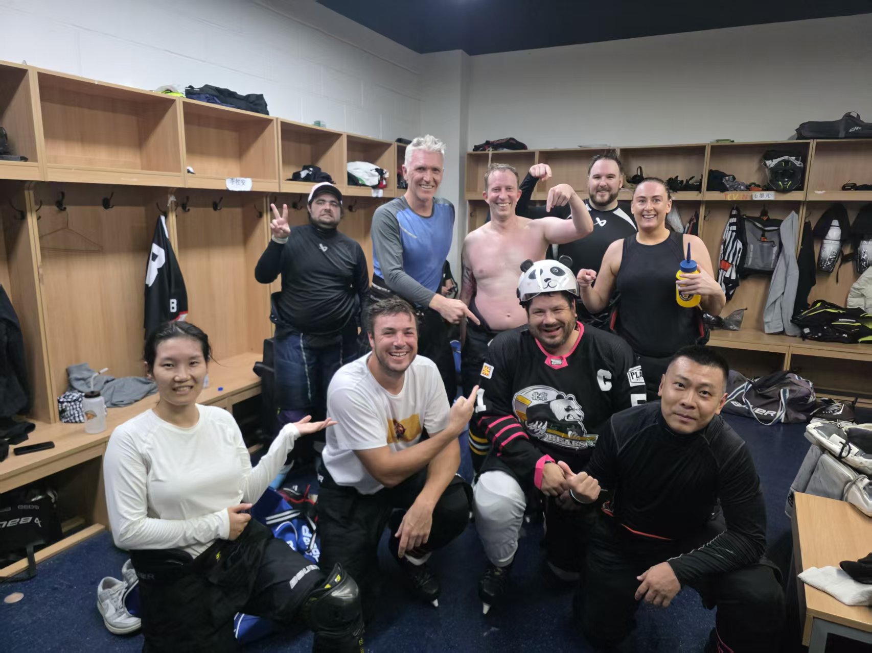 Bears Week 3 locker-room team photo