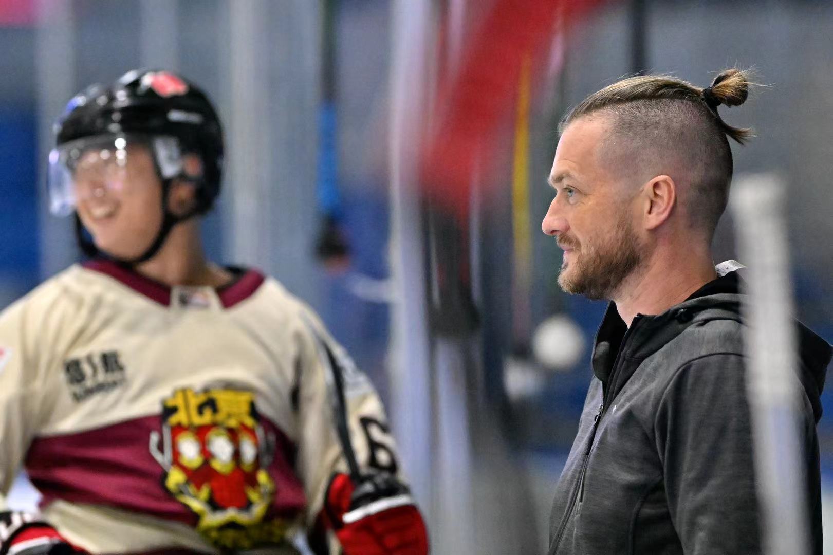 League gallery photo 3