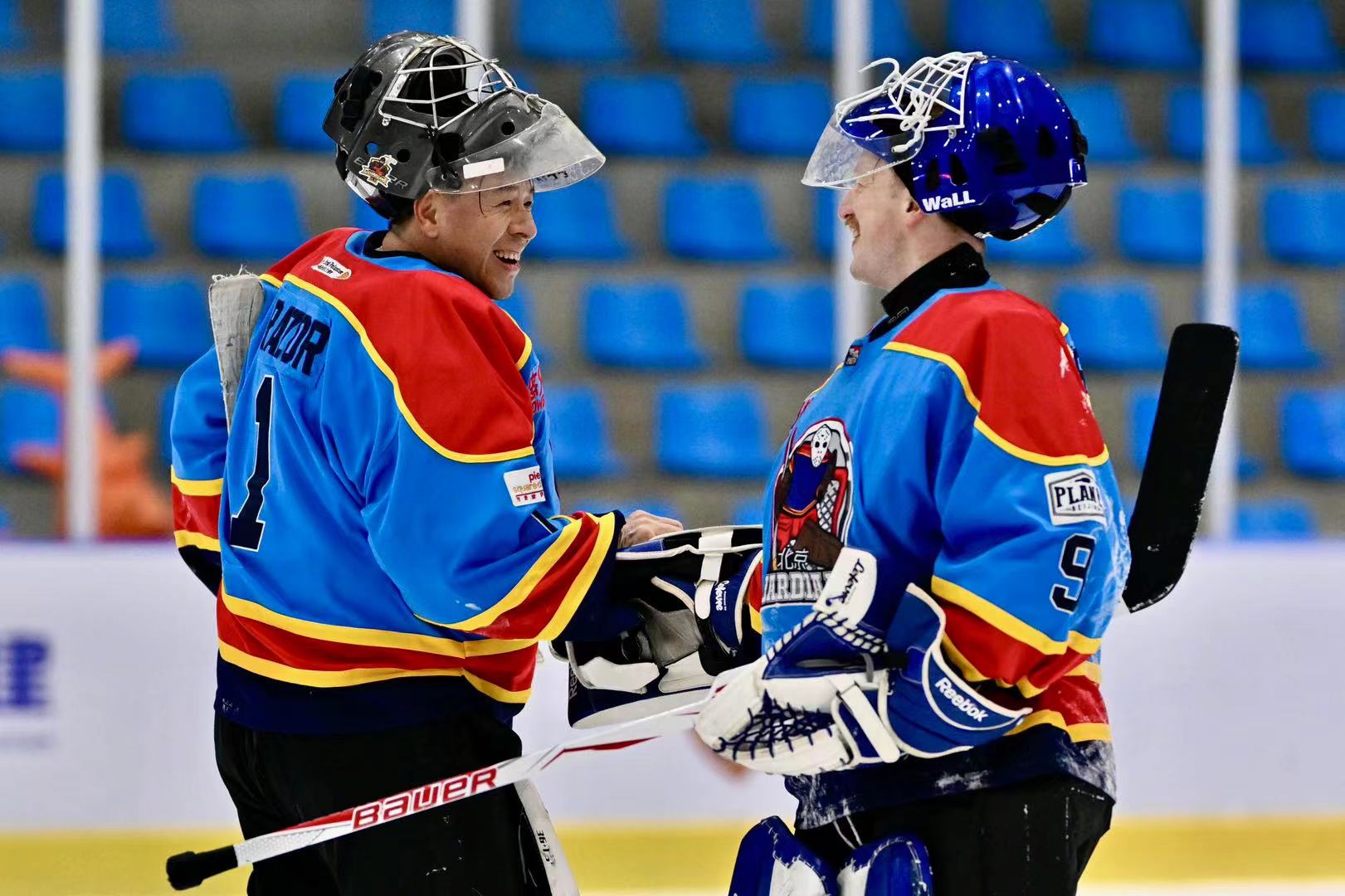 League gallery photo 4