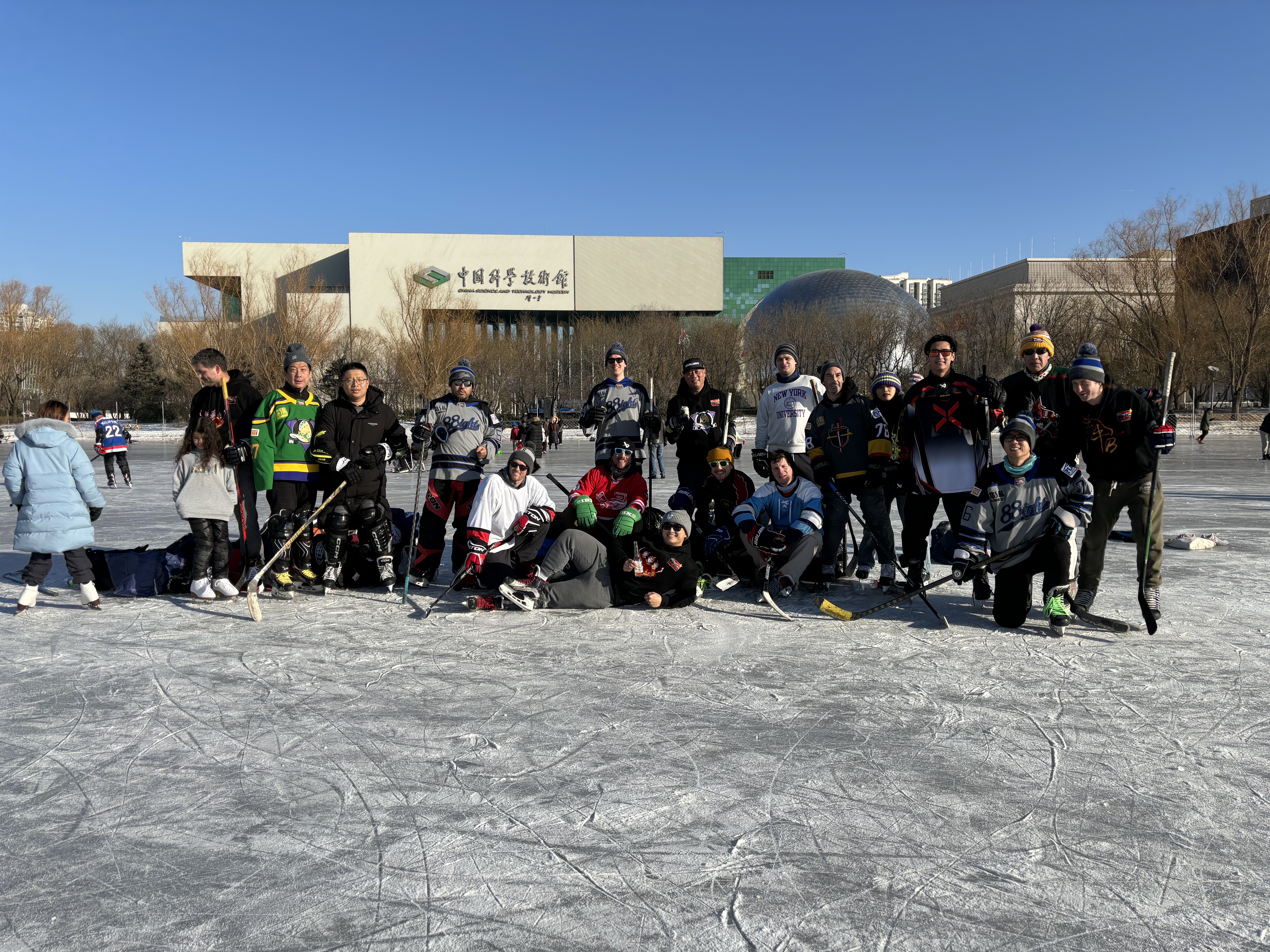 League gallery photo 8